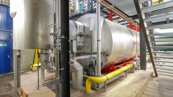 Utilising waste heat with integrated recovery.