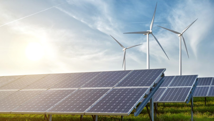 Erneuerbare Energien: Basis für einen grünen Energiemix aus Strom und Wasserstoff sind erneuerbare Quellen. Erneuerbare Energien: Basis für einen grünen Energiemix aus Strom und Wasserstoff sind erneuerbare Quellen.