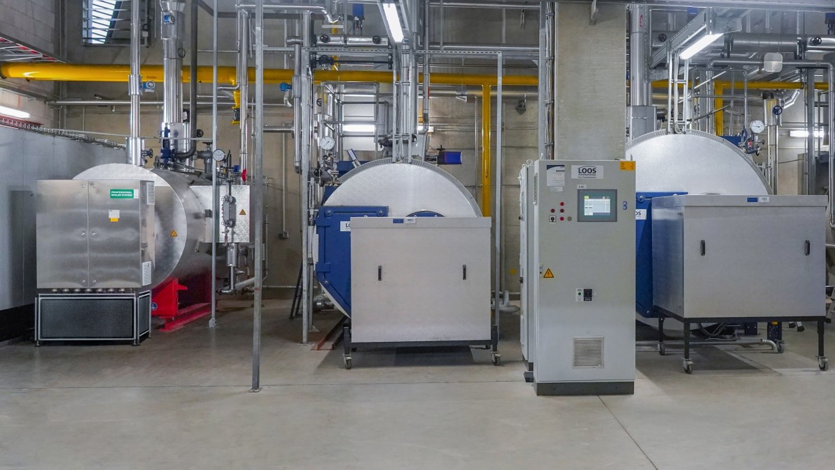 ELSB electric steam boiler system complements the existing gas boiler system